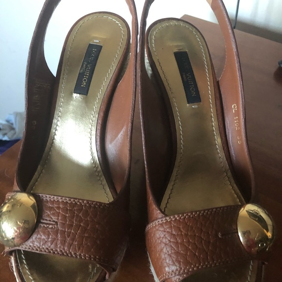 Louis Vuitton wedges - Picture 2 of 3